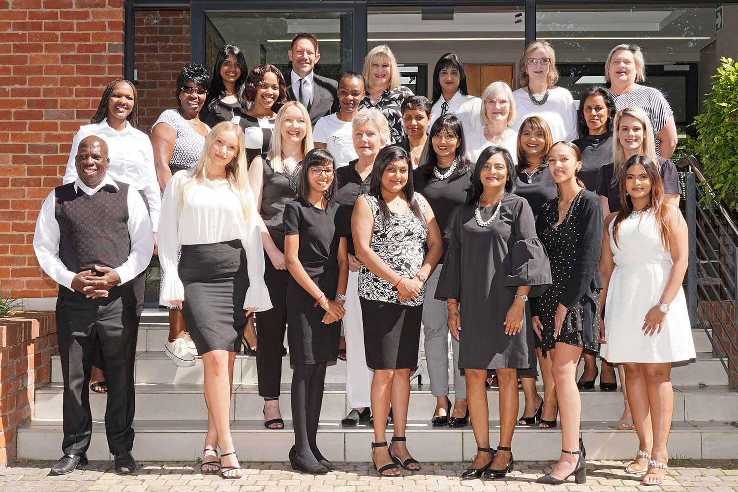 lester-hall-team